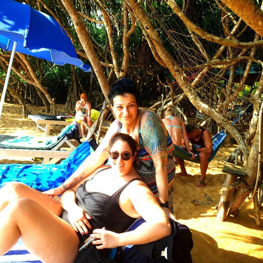 Mango Villa Hikkaduwa Buitenkant foto