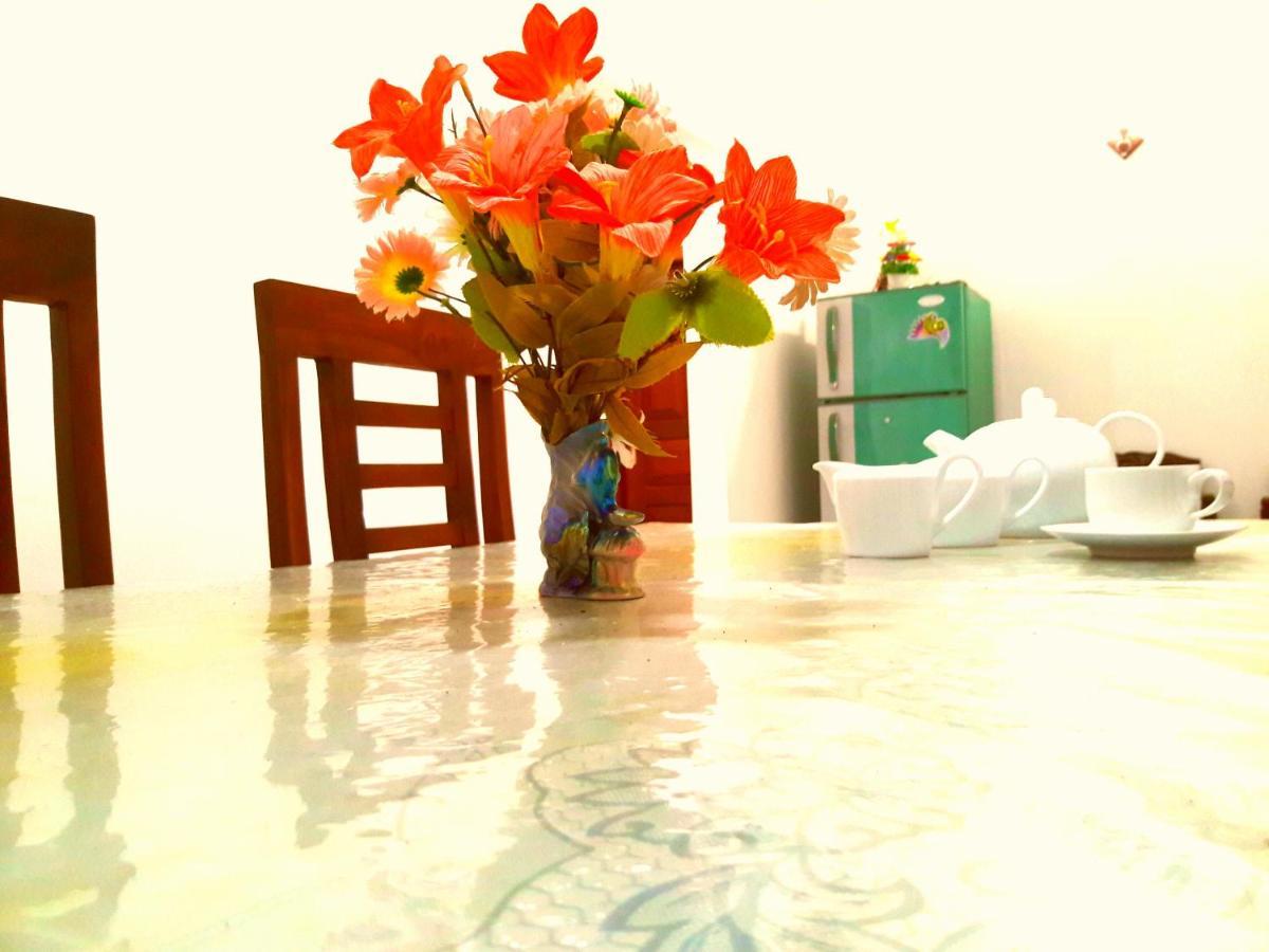 Mango Villa Hikkaduwa Buitenkant foto