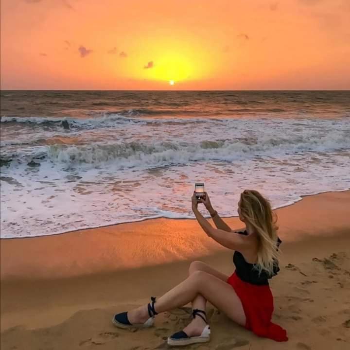 Mango Villa Hikkaduwa Buitenkant foto